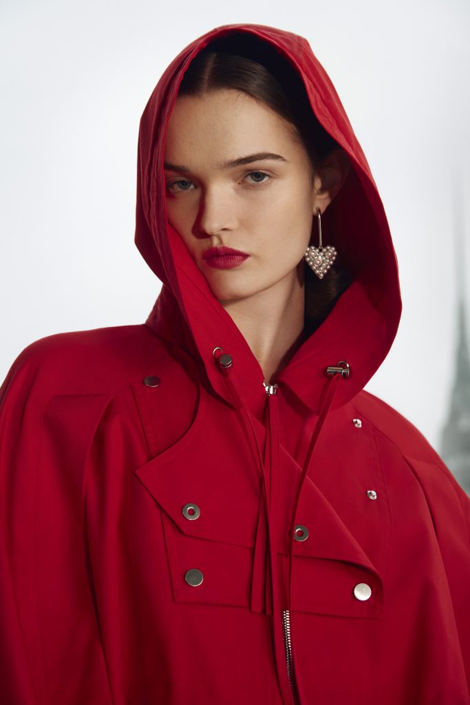 Carolina Herrera presenta su beauty look para el otoño invierno 2021/22. En su propuesta los labios y el color son los protagonistas.